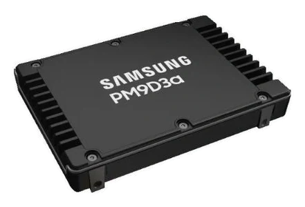 Samsung PM9D3a 30.72TB U.2